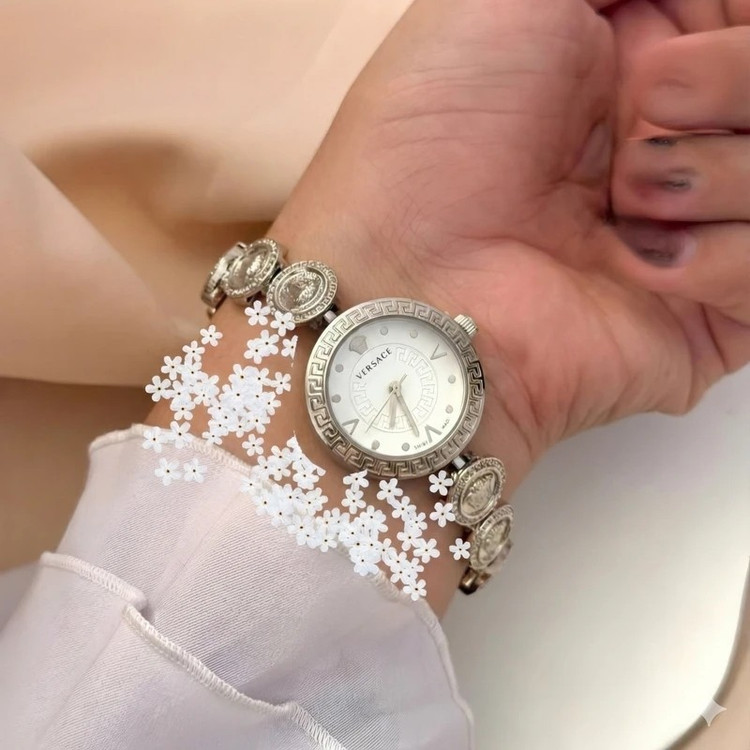 ساعت مچی زنانه ورساچه رنگ ثابت شیشه معدنی کیفیت عالیVERSAGE