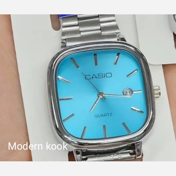 ساعت مچی مردانه کاسیو casio اصل ، صحفه مربعی آبی فیروزه ای ، بند استیل نقره ای کد 3205