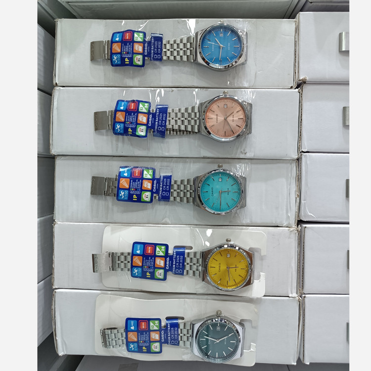ساعت مچی کاسیو گادفادر casio استیل اولدمانی مردانه رنگ ثابت درجه یک صفحه سبز سلطنتی