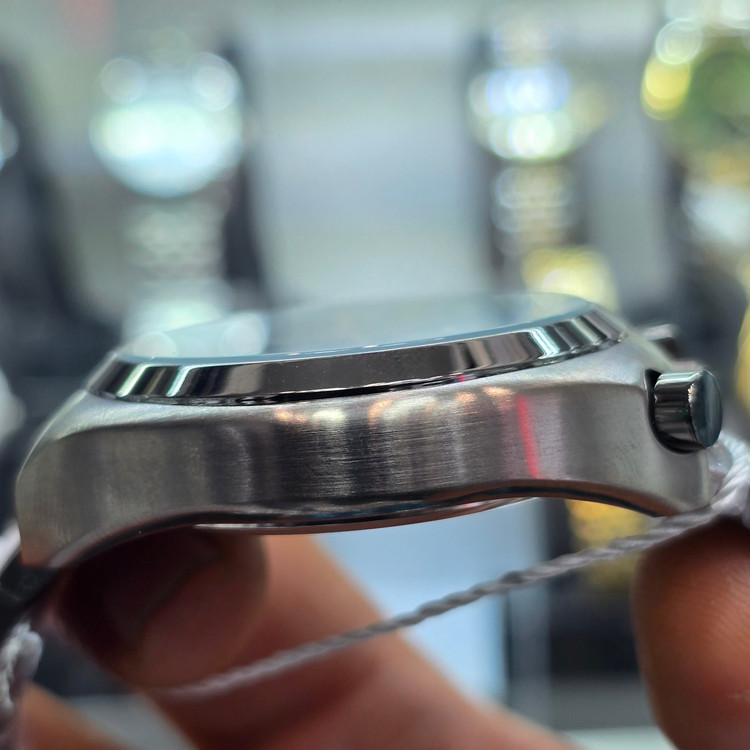 ساعت مردانه سیکو SEIKO سه موتوره کرنوگراف تیتانیوم