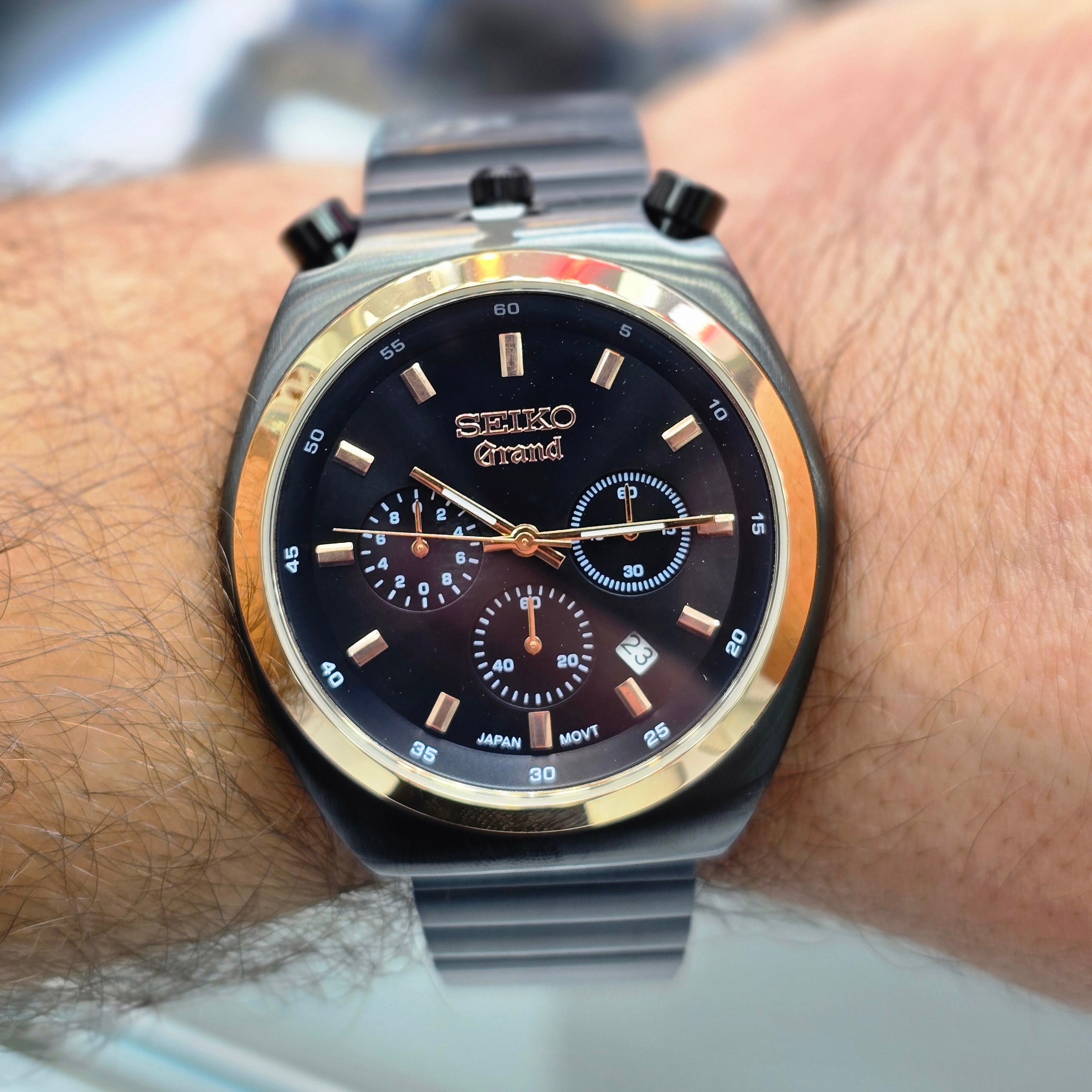 ساعت مچی مردانه سه موتوره فعال کرنوگراف مدلSeiko Grand