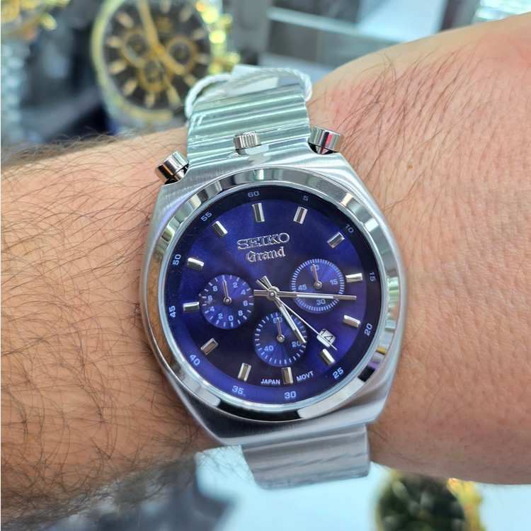 ساعت مچی مردانه سه موتوره فعال کرنوگراف مدلSeiko Grand