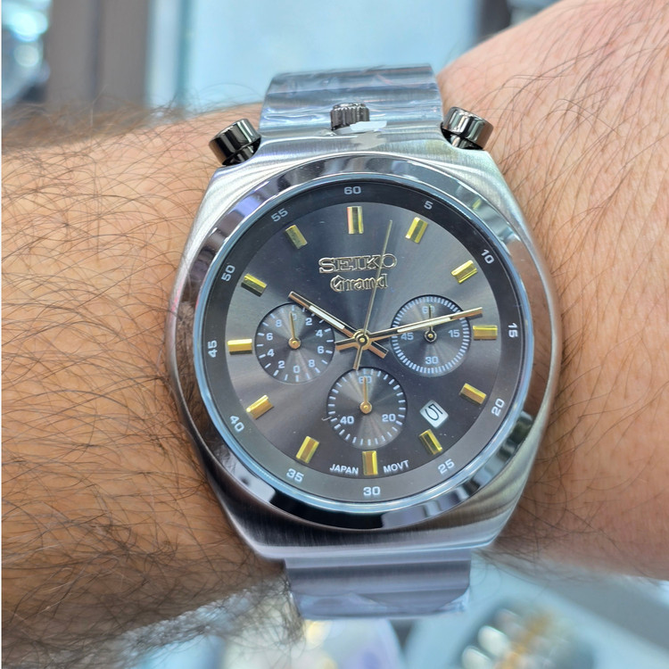 ساعت مچی مردانه سه موتوره فعال کرنوگراف مدلSeiko Grand