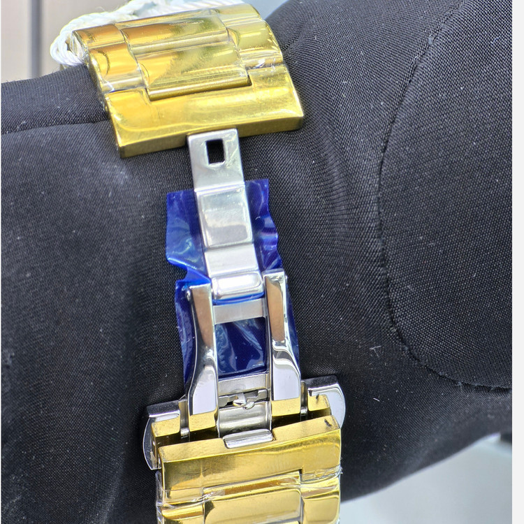 ساعت مچی مردانه رویال کروم Royal Chrome لوکس