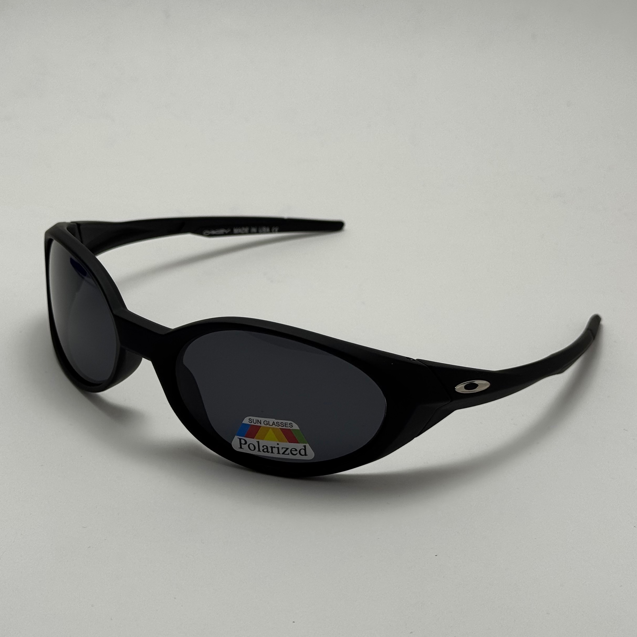 عینک آفتابی پلاریزه اوکلی مدل Oakley Eye Jacket Redux بیضی مشکی