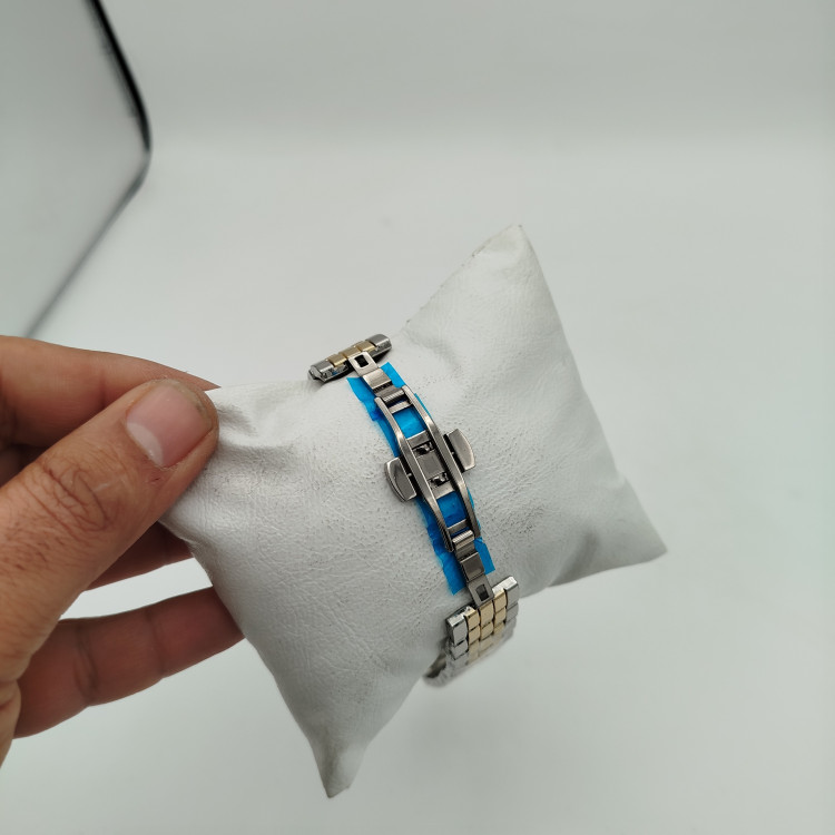 ساعت مردانه شرکتی برند والار طرح کارتیر