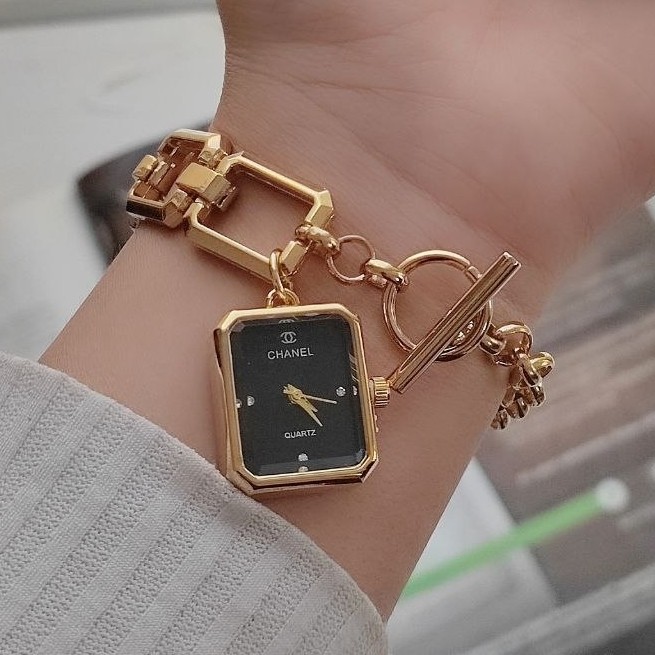 ساعت زنانه شنل chanel با قفل تی صفحه مشکی ارسال رایگان