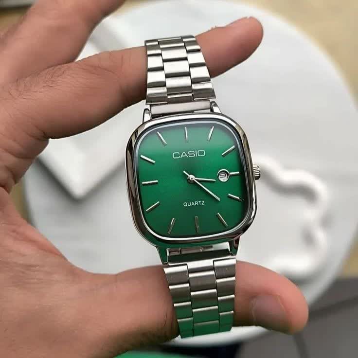 ساعت مچی مردانه کاسیو اولدمانی مربعی  casio  vintage  با جعبه و ارسال رایگان