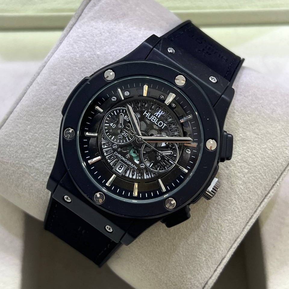 ساعت مچی مردانه هابلوت بیگ بنگ Hublot  با جعبه و ارسال رایگان در رنگبندی کامل