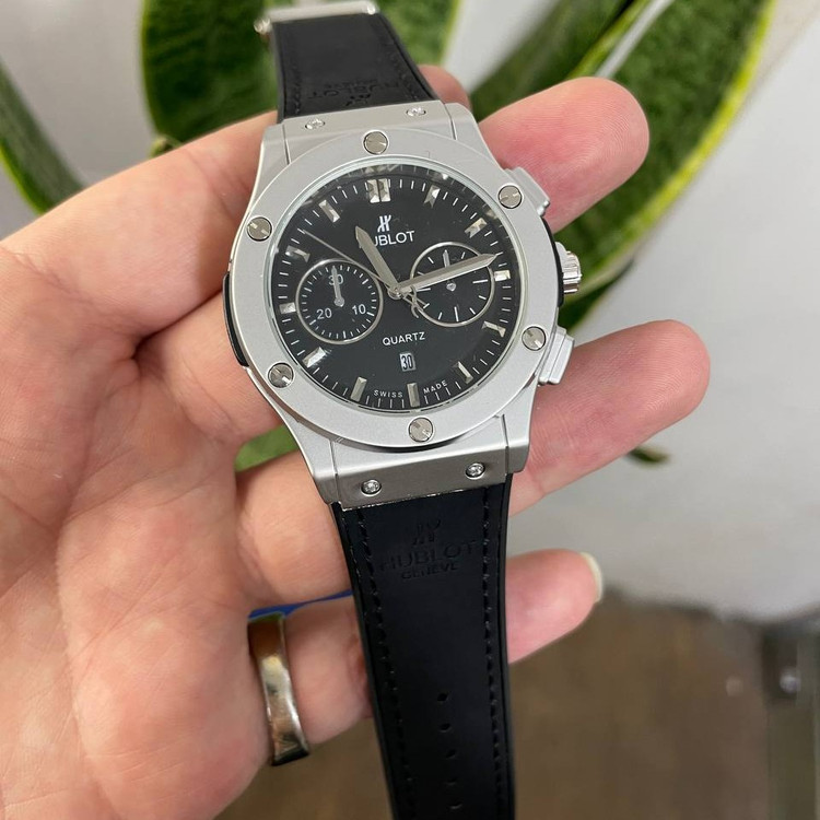ساعت مچی مردانه هابلوت Hublot به قیمت پخش با جعبه و ارسال رایگان