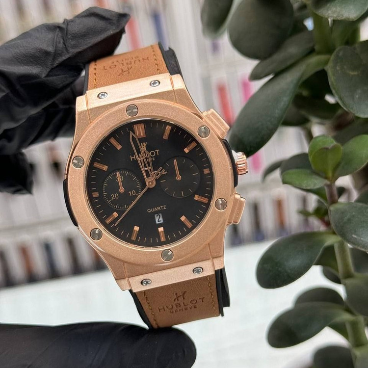 ساعت هابلوت Hublot کیفیت عالی بند و قفل اصلی با کارت گارانتی و ضمانت کیفیت و جعبه ارسال به کل کشور در رنگبندی متنوع