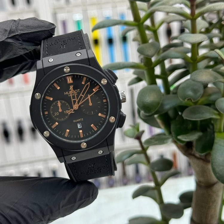ساعت هابلوت Hublot کیفیت عالی بند و قفل اصلی با کارت گارانتی و ضمانت کیفیت و جعبه ارسال به کل کشور در رنگبندی متنوع