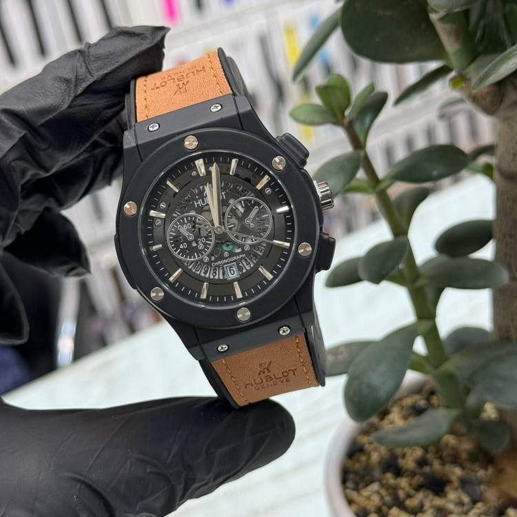 ساعت هابلوت Hublot کیفیت عالی بند و قفل اصلی با کارت گارانتی و ضمانت کیفیت و جعبه ارسال به کل کشور در رنگبندی متنوع