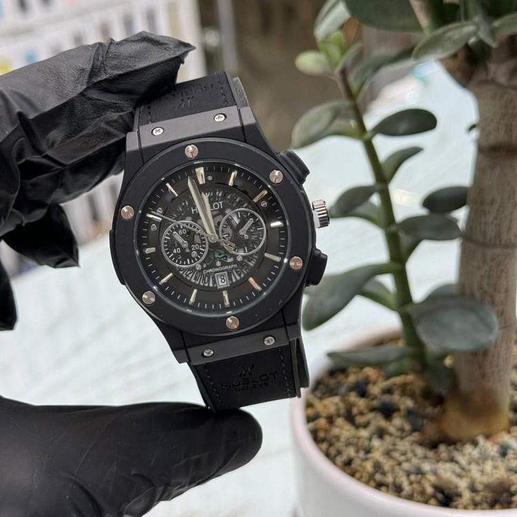 ساعت هابلوت Hublot کیفیت عالی بند و قفل اصلی با کارت گارانتی و ضمانت کیفیت و جعبه ارسال به کل کشور در رنگبندی متنوع