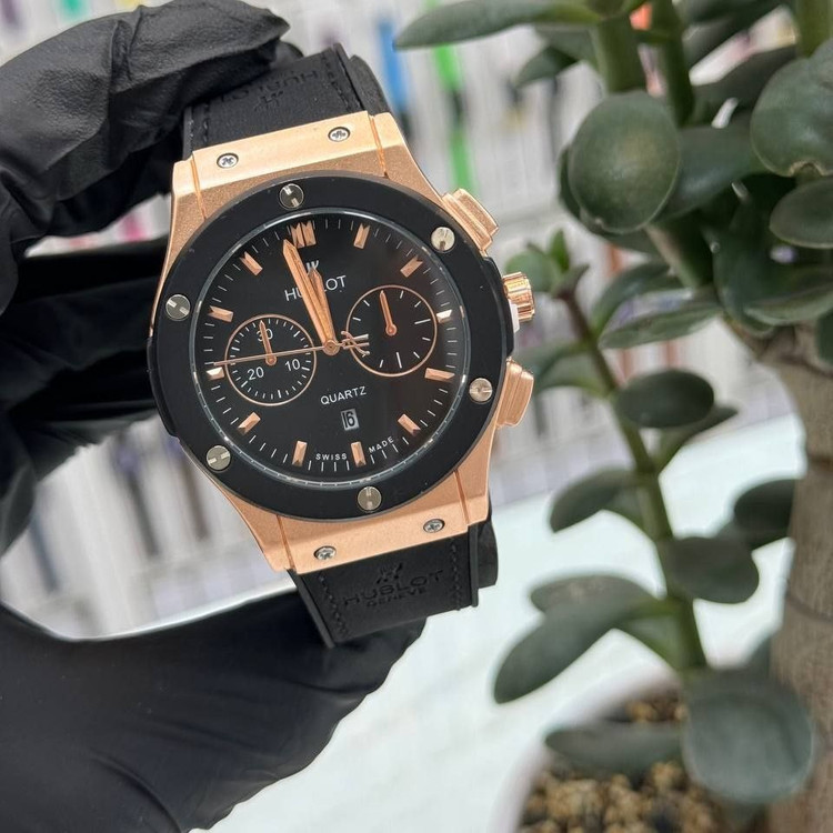 ساعت هابلوت Hublot کیفیت عالی بند و قفل اصلی با کارت گارانتی و ضمانت کیفیت و جعبه ارسال به کل کشور در رنگبندی متنوع