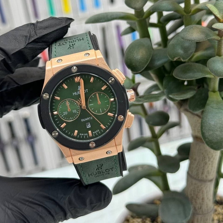 ساعت هابلوت Hublot کیفیت عالی بند و قفل اصلی با کارت گارانتی و ضمانت کیفیت و جعبه ارسال به کل کشور در رنگبندی متنوع