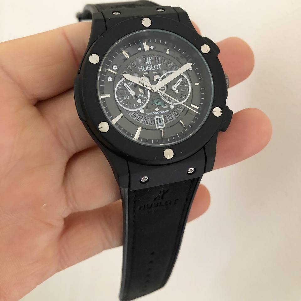 ساعت مچی مردانه هابلوت Hublot با ارسال و جعبه قفل و بدنه اصلی