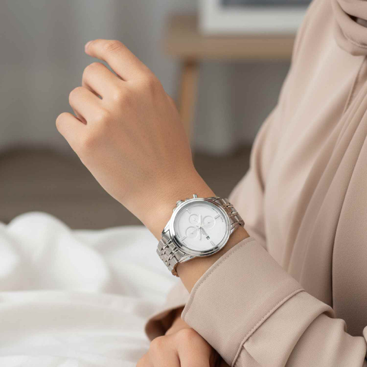 ساعت سیکو استیل صفحه سفید طرح سه موتور 2583 زنانه