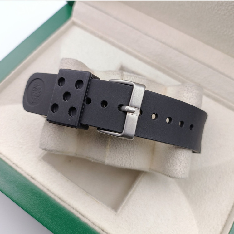 ساعت مچی سیکو مدل SRPB81K1 بند رابر