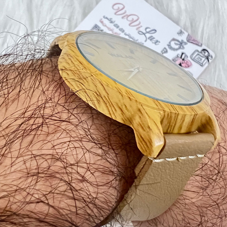 ساعت طرح چوب شرکتی هولوگرامدار والار بند چرمی ضد حساسیت کد 305 مناسب هدیه روز مرد روز پدر روز تولد مدل چوبی خاص فاخر