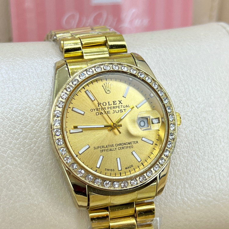 ساعت رولکس صفحه طلایی دور نگین قاب متوسط زنانه و مردانه خاص Rolex