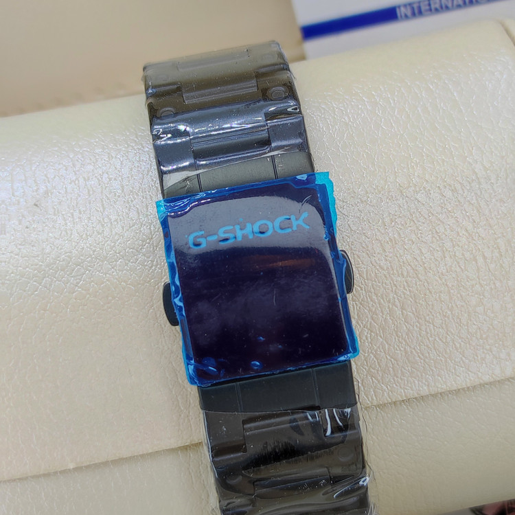 کاسیو جیشاک تمام فلزی CASIO G SHOCK 3459 دارای رنگبندی مشکی و طلایی و رزگلد مسی