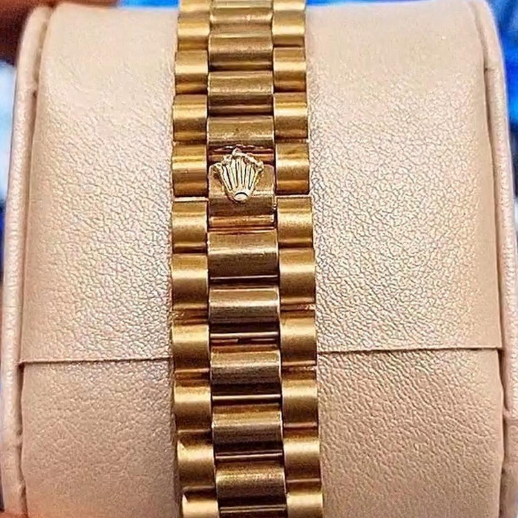 ساعت لوکس کمیاب ROLEX رولکس اویستر شامپاینی AAA قفل رولکسی اصلی بند استیل توپر