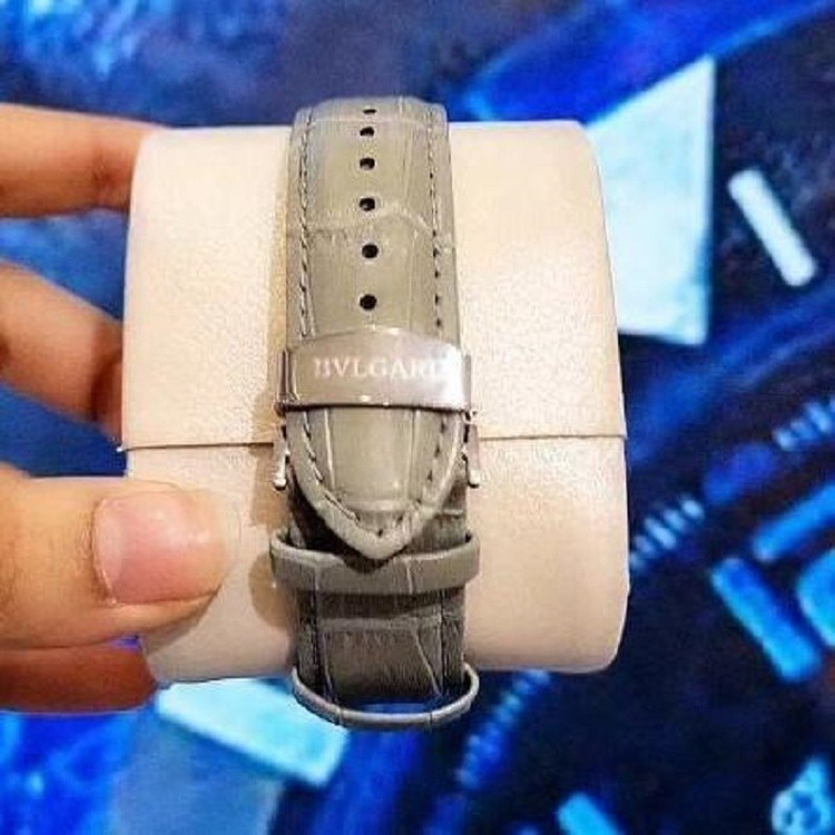 ساعت چهار موتوره بولگاری BVLGARI بند چرم کیفیت عالی AAA کد 01