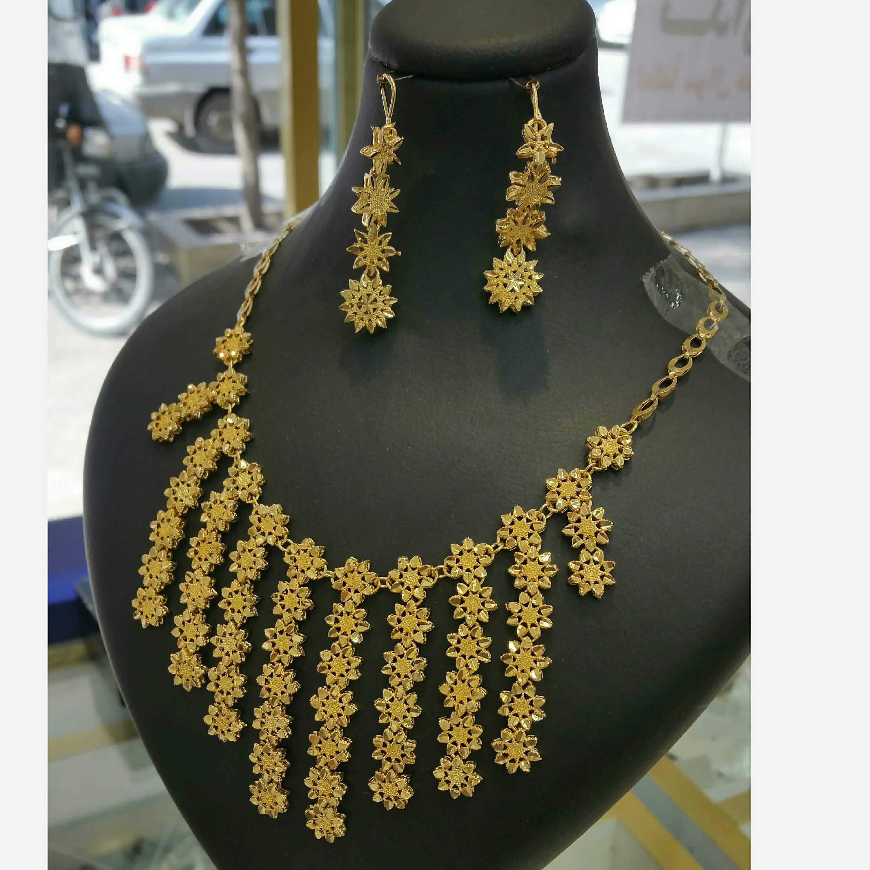 سرویس طرح طلا زنانه