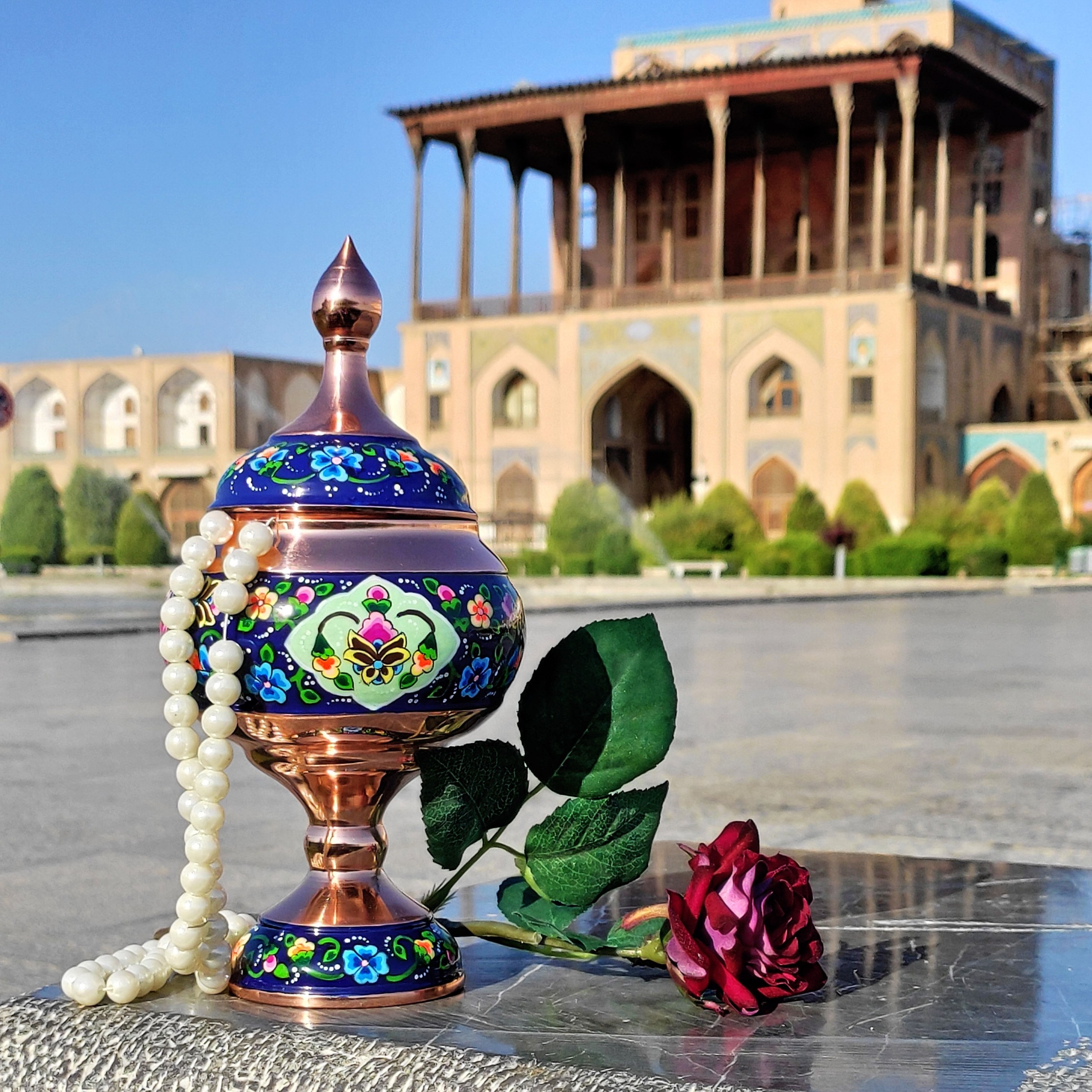 شکلات خوری مسی پایه دار مس و پرداز ارتفاع 23 سانتی