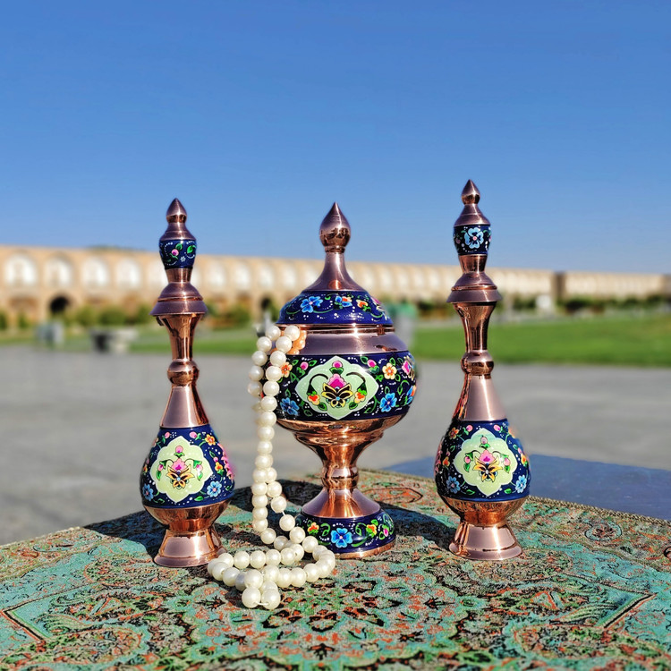 شکلات خوری مسی پایه دار مس و پرداز ارتفاع 23 سانتی
