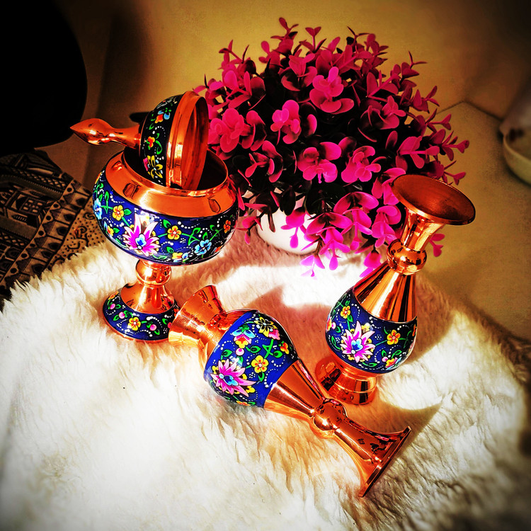 ست گلدان 16 و شکلات خوری پایه دار 20 مس و پرداز