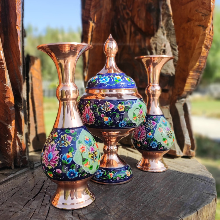 ست گلدان 20 و شکلات خوری 23 پایه دار مس و پرداز