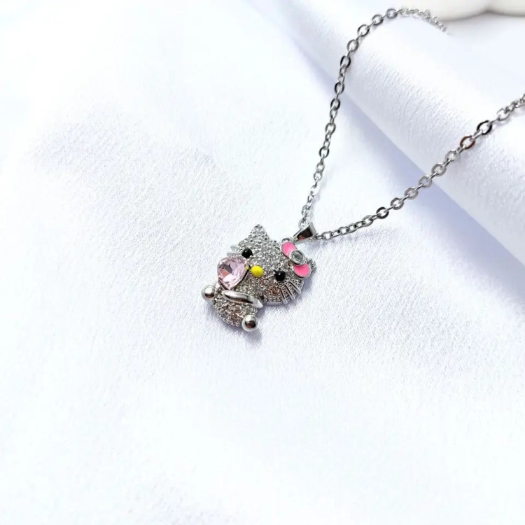 پلاک و آویز گردنبند آبکاری نقره طرح کیتی Hello Kitty نگین کاری رنگ ثابت کد amp (پس کرایه)