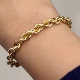 دستبند یونیسکس زنانه و مردانه آبکاری نقره طنابی طرح طلا رنگ ثابت کد agy (پس کرایه)