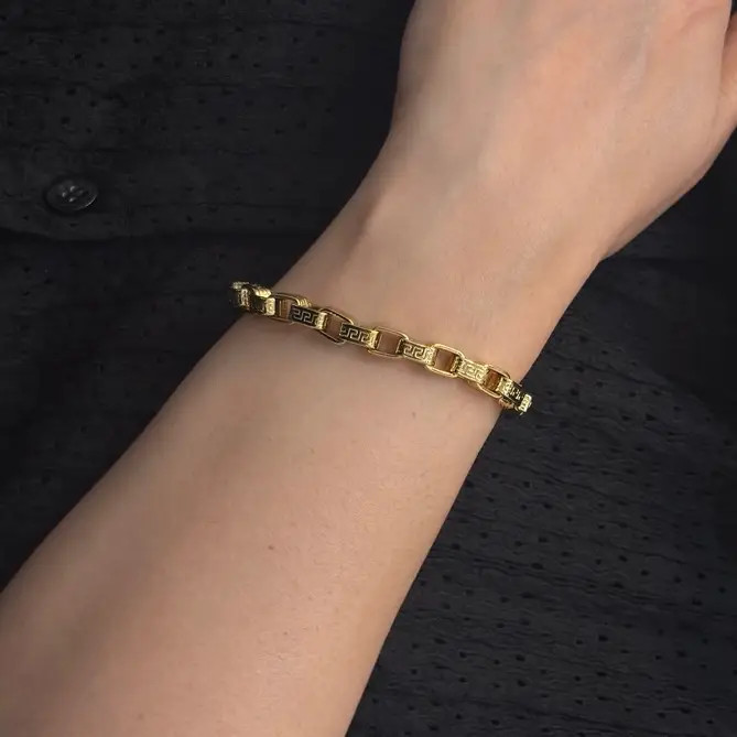 دستبند زنانه و دخترانه آبکاری نقره مینیمال زنجیر طرح ورساچ VERSACE رنگ ثابت کد agy (پس کرایه)