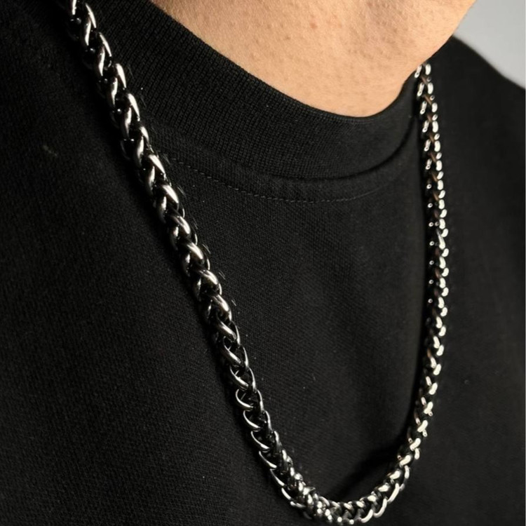 گردنبند مردانه طرح کارتیه Cartier سیاه قلم جنس استیل عیار 316 رنگ کاملا ثابت کد ztk (پس کرایه)