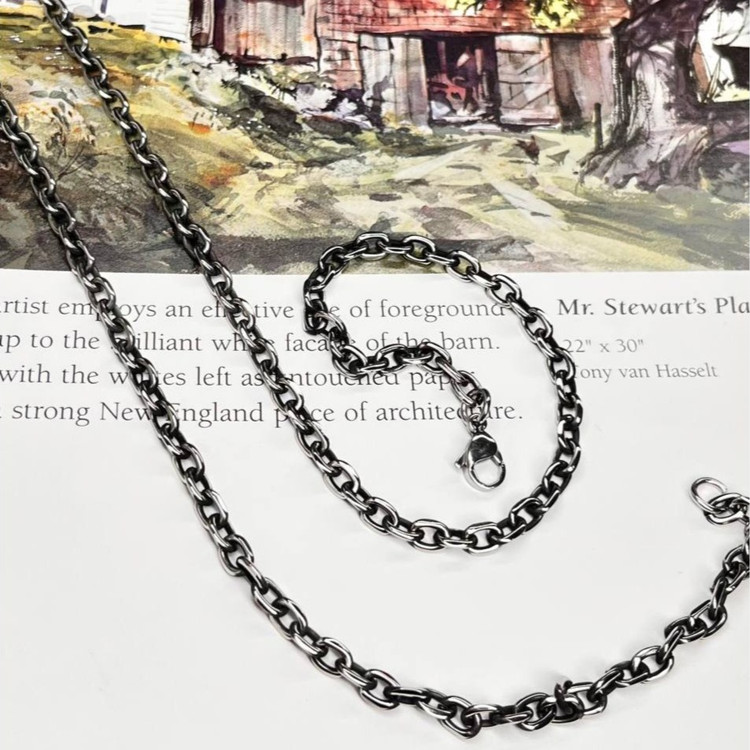گردنبند مردانه مدل کارتیه Cartier سیاه قلم جنس استیل عیار 316 رنگ کاملا ثابت کد ztk (پس کرایه)