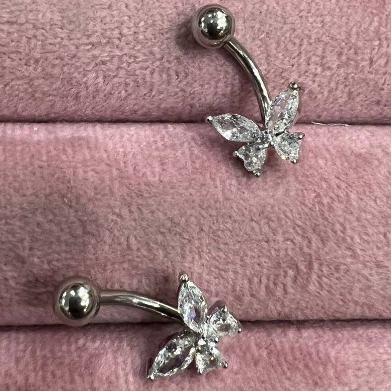 پیرسینگ ناف جواهری طرح پروانه استیل عیار 316 رنگ ثابت ضد حساسیت کد zsf (پس کرایه)