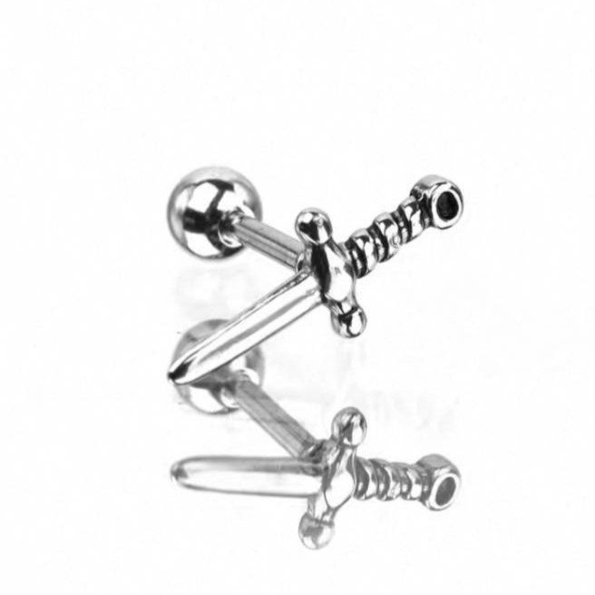پیرسینگ گوش طرح شمشیر استیل عیار 316 رنگ ثابت ضد حساسیت کد zsf (پس کرایه)