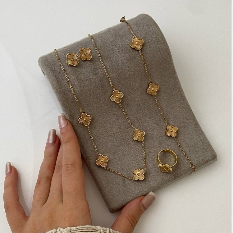 ست کامل زنانه طرح ونکلیف Van Cleef فری سایز Freesize رنگ کاملا ثابت کد tj (پس کرایه)