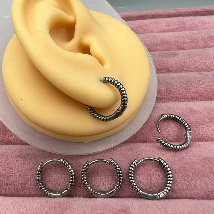 گوشواره استیل زنانه طرح اسپرت حلقه ای تنوع طرح رنگ ثابت و ضد حساسیت کد sf (پس کرایه)