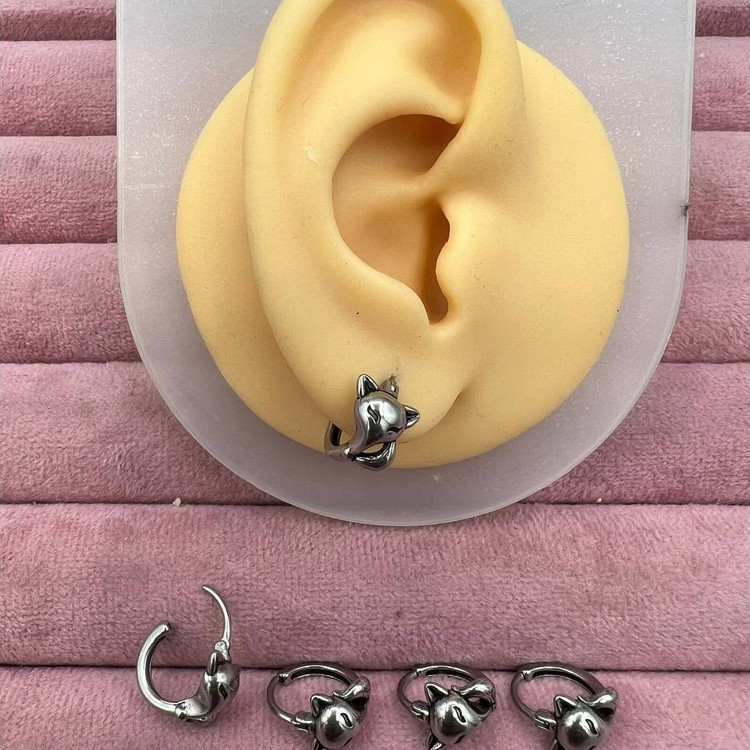 گوشواره استیل زنانه طرح حلقه ای اسپرت تنوع طرح رنگ ثابت و ضد حساسیت کد sf (پس کرایه)