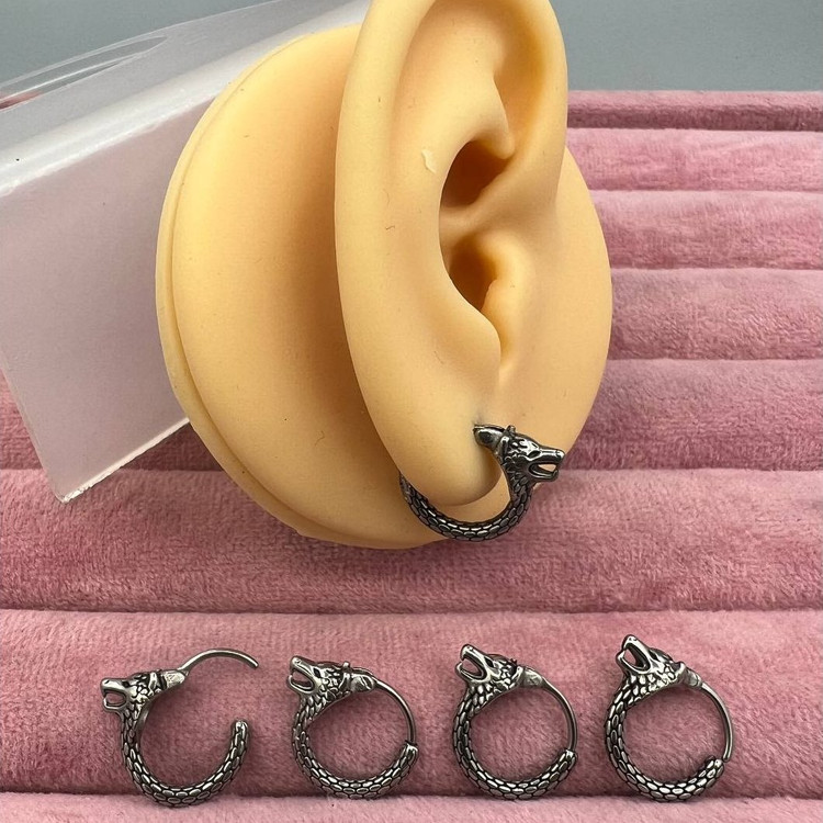گوشواره استیل زنانه طرح حلقه ای اسپرت تنوع طرح رنگ ثابت و ضد حساسیت کد sf (پس کرایه)