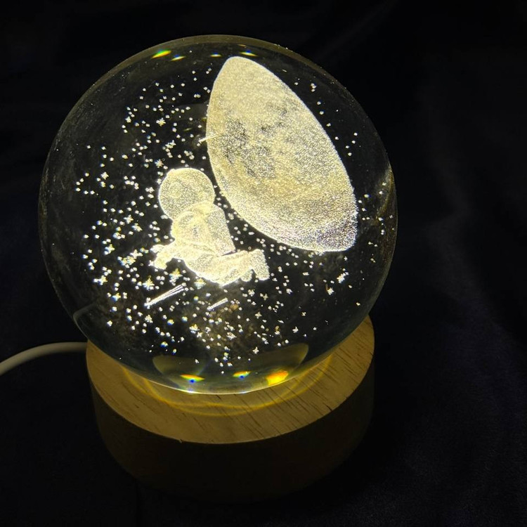 دکوری گوی کریستالی Led ال ای دی دار طرح قاصدک تنوع طرح کد sm (پس کرایه)