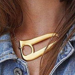 گردنبند و آویز پلاک آبکاری نقره طرح نیمانی رنگ ثابت کد tj (پس کرایه)