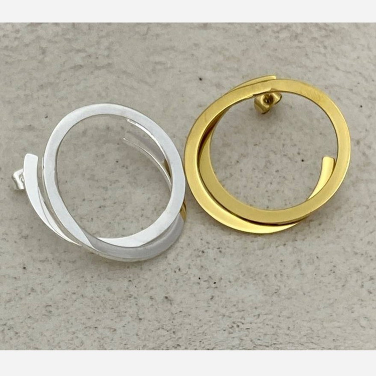 گوشواره استیل زنانه طرح مینیمال دفرمه تنوع طرح رنگ ثابت کد tj (پس کرایه)