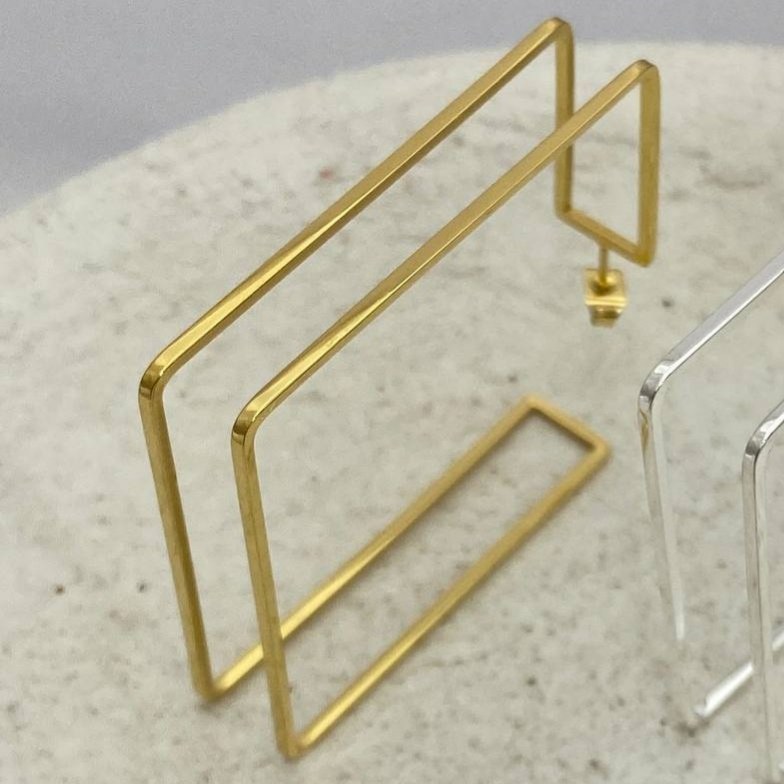 گوشواره استیل زنانه طرح هندسی رنگ ثابت کد tj (پس کرایه)
