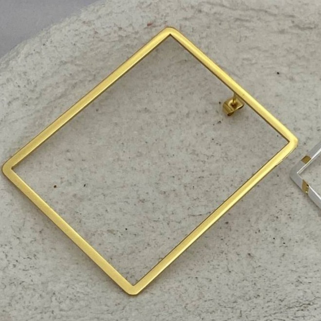 گوشواره استیل زنانه طرح مستطیل خطی رنگ ثابت کد tj (پس کرایه)
