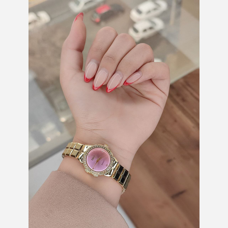 ساعت دخترانه و زنانه مارک nice در چهار رنگ صفحه
